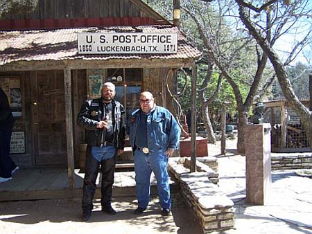 Luckenbach, Texas  (7)