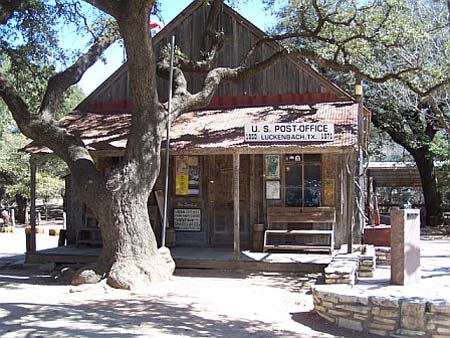 Luckenbach, Texas  (9)